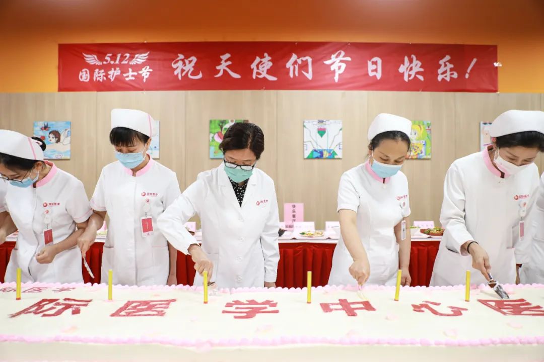 5·12國(guó)際護(hù)士節(jié)系列活動(dòng)之三|今天，讓所有鮮花為她們綻放！