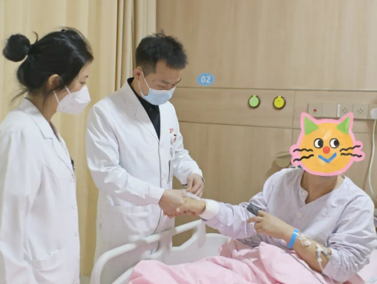 造影劑過敏？無(wú)“劑”可施，醫(yī)生出“聲”顯“影”打通患者閉塞的血管