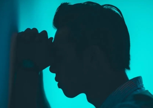 嗓子疼忍忍就過去了？這種病可能會致命！