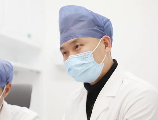 晨練后就頭暈氣喘，這位大叔問題到底出在哪？