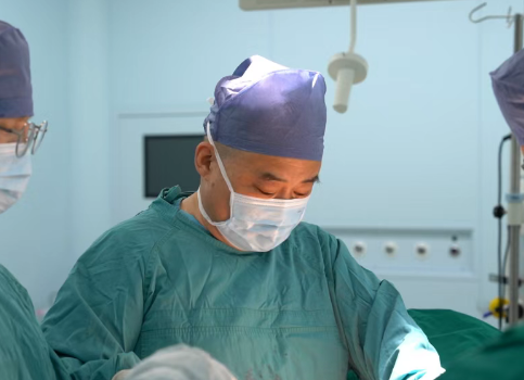 86歲，當“人生最后一次骨折”遇上心臟3根血管堵了2根